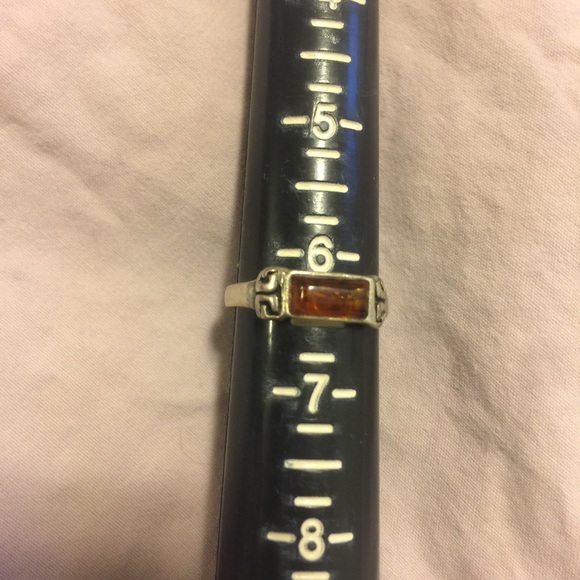 Silver and amber ring - Picture 3 of 3